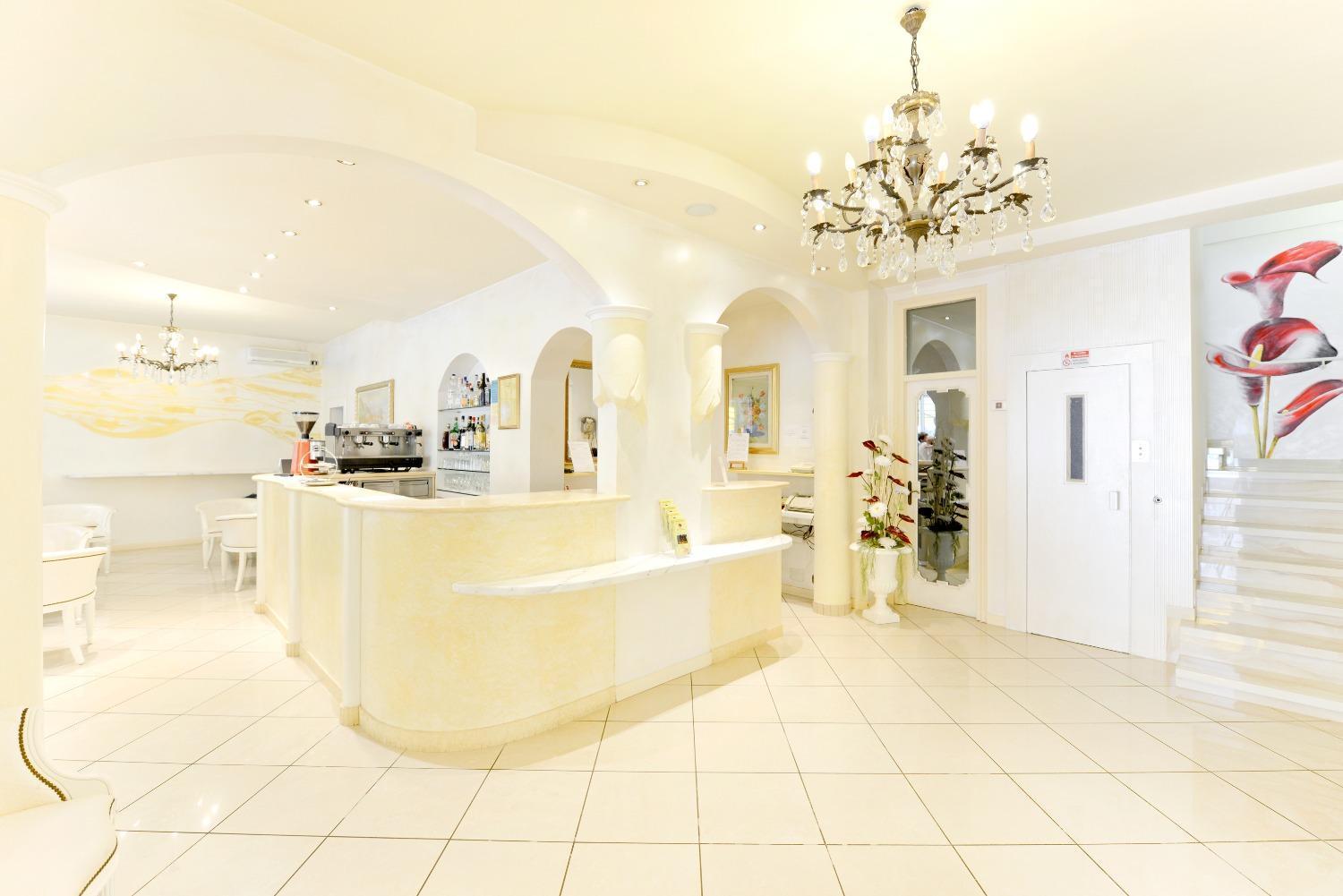 Hotel Gioiosa Cesenatico Luaran gambar