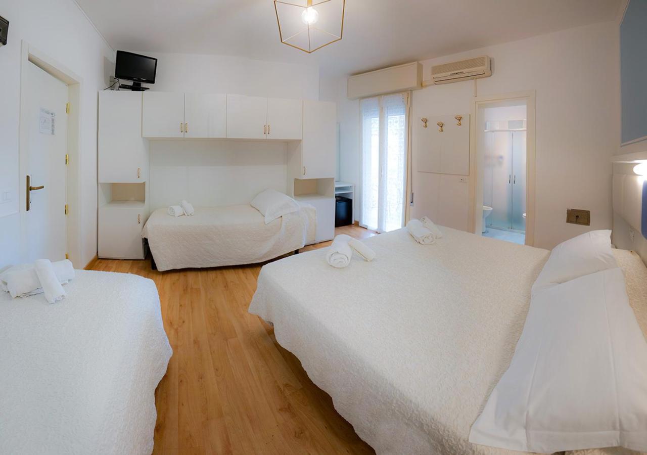 Hotel Gioiosa Cesenatico Luaran gambar
