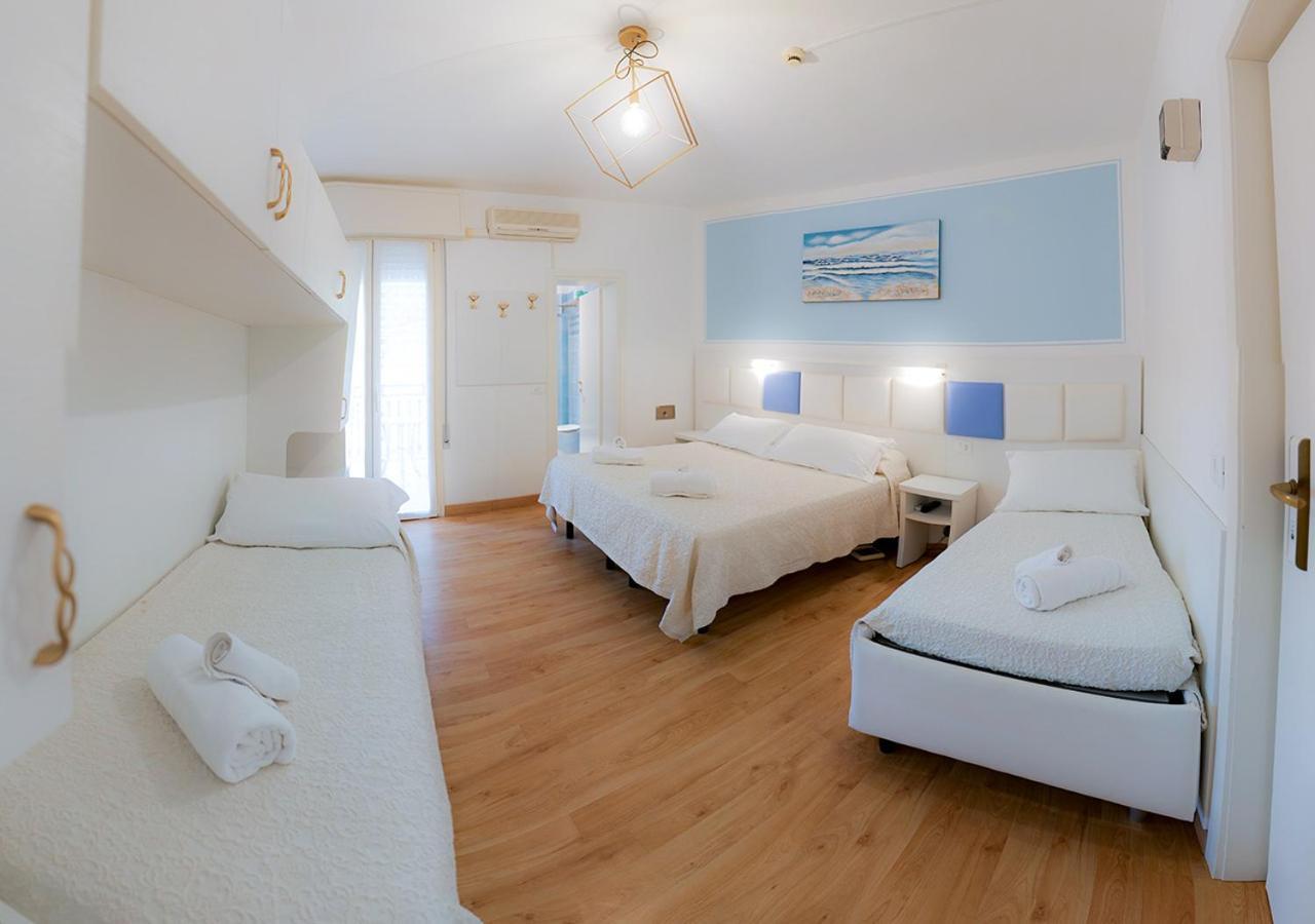 Hotel Gioiosa Cesenatico Luaran gambar