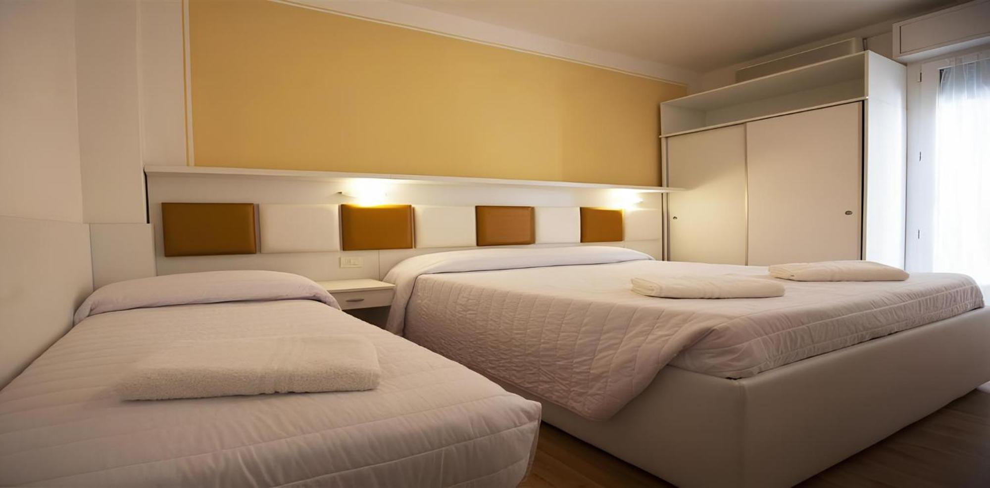 Hotel Gioiosa Cesenatico Luaran gambar