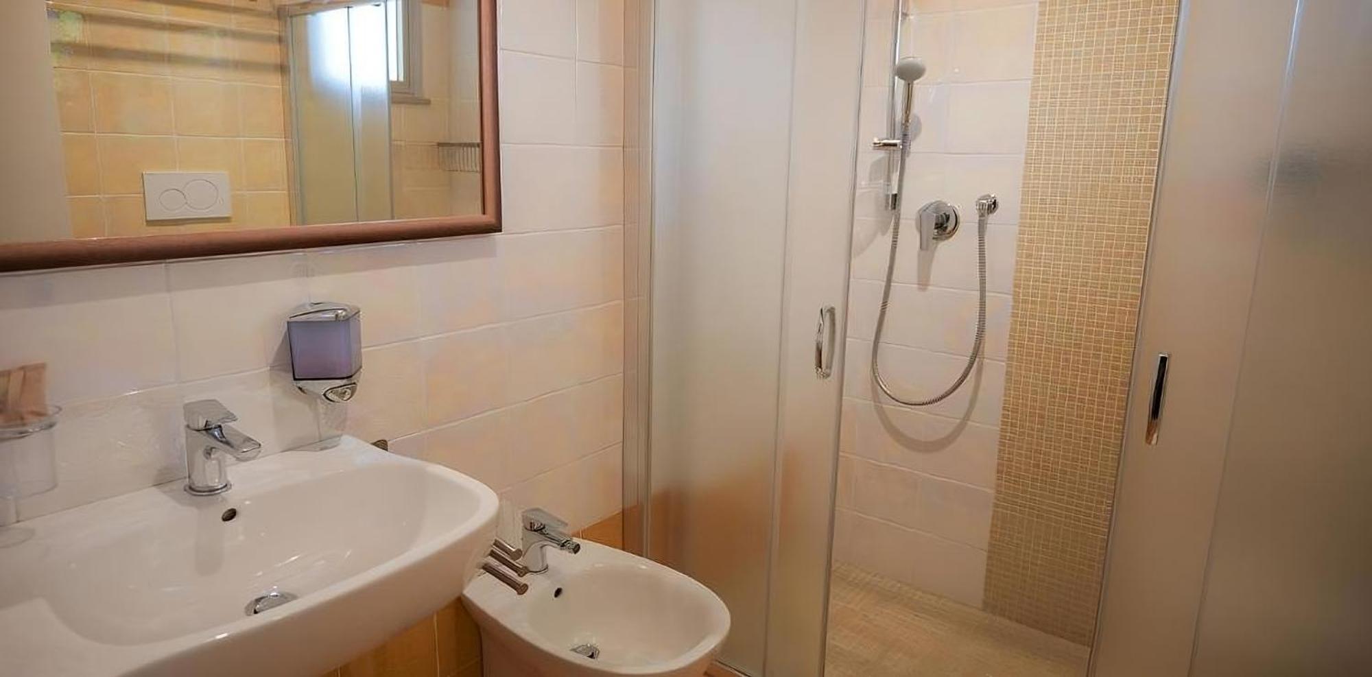 Hotel Gioiosa Cesenatico Luaran gambar