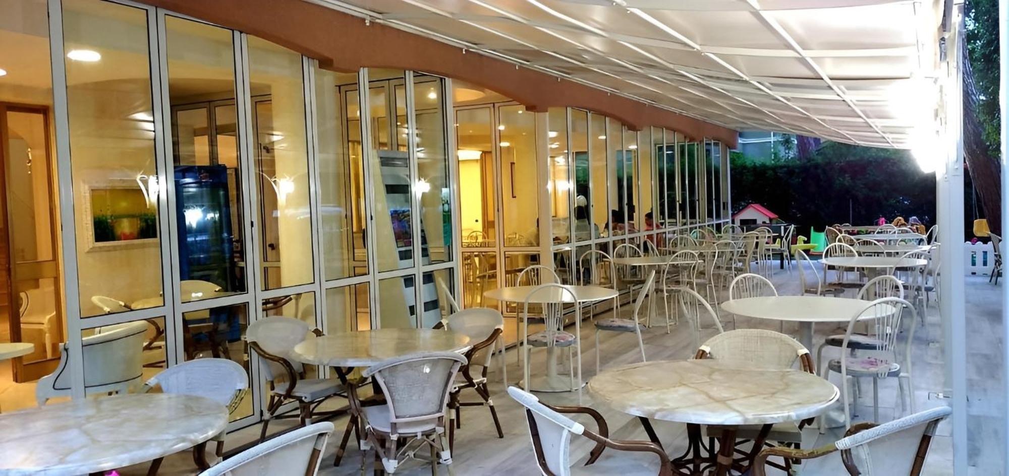 Hotel Gioiosa Cesenatico Luaran gambar