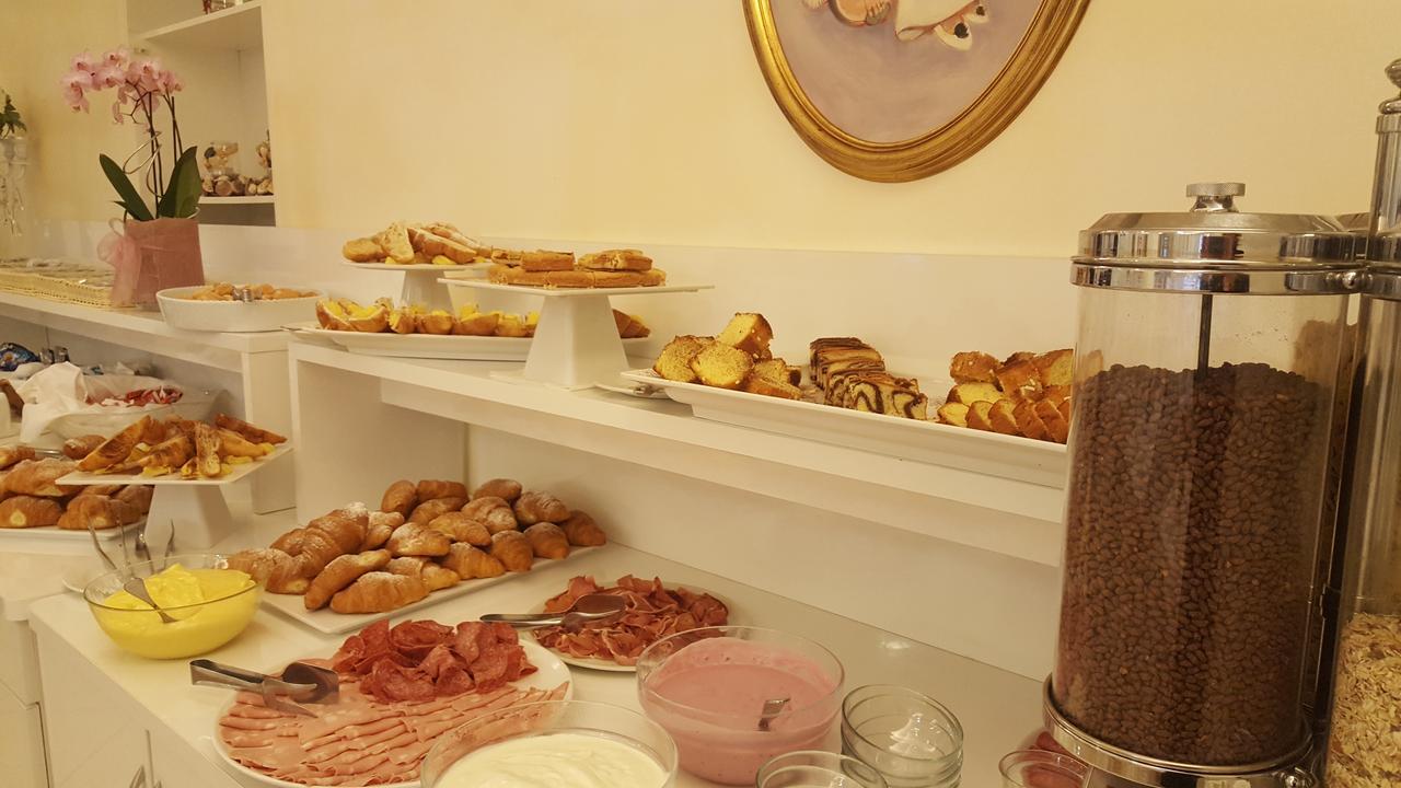 Hotel Gioiosa Cesenatico Luaran gambar